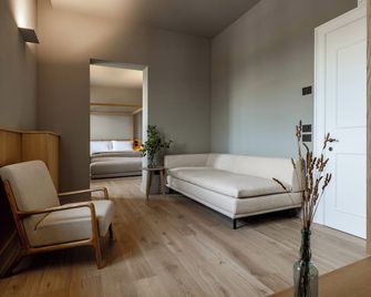 Colle Alberti Country House - Cerreto Guidi - Living room