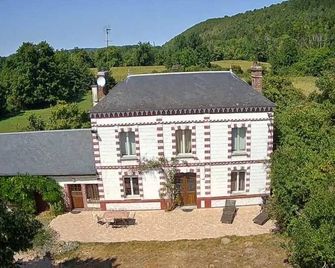 Domaine d'Ocreville in a quiet riverside setting - Heudebouville - Gebouw