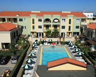 Farnie Lido Altanea - Caorle - Pool