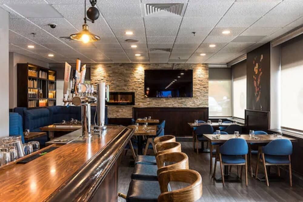 Ottawa Embassy Hotel & Suites - אוטאווה - בר