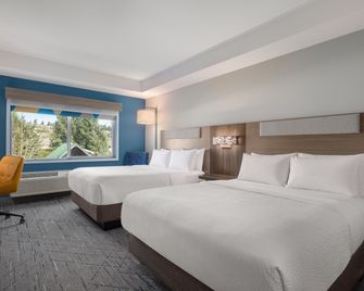 Holiday Inn Express & Suites Courtenay - Comox By IHG - Courtenay - Bedroom