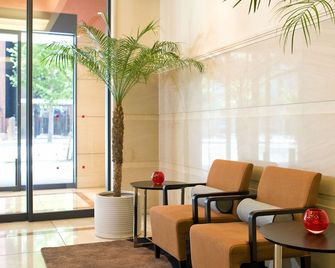 the b hakata - Fukuoka - Lobby