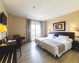 Hotel Cristina - Los Alcázares - Schlafzimmer