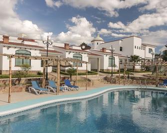 Hotel Real de San Jose - Tequisquiapan - Svømmebasseng