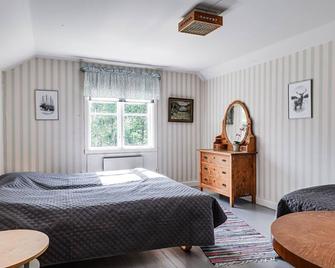 Chalet Mjöshult by Interhome - Totebo - Habitación