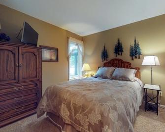 Wildwood Suites Condominiums - Breckenridge - Bedroom