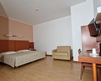 Hotel Mareschi Palace - Novara - Slaapkamer