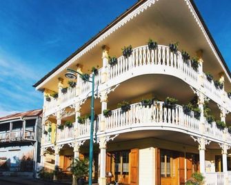 Tsilaosa Hôtel - Cilaos - Bâtiment
