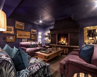 La Fontaine Boutique Hotel by The Oyster Collection - פרנשהוק - שירותי מקום האירוח