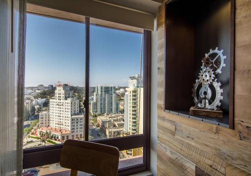 Marriott Vacation Club Pulse, San Diego ₹ 13,526. San Diego Hotel Deals &  Reviews - KAYAK