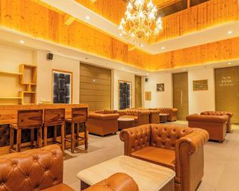 Smile Resort - Kullu - Lounge