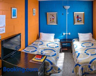 Hostal Guatefriend's - Hostel - Ciudad de Guatemala - Habitación