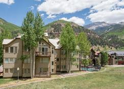 Etta Place 5 by AvantStay Ski In Ski Out Unit w Views of the Valley - Telluride - Toà nhà
