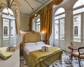 B&B Art Suite Santa Brigida - Nápoles - Quarto