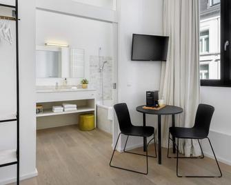 The 1880 Boutique Holiday Home - Antwerp - Dining room