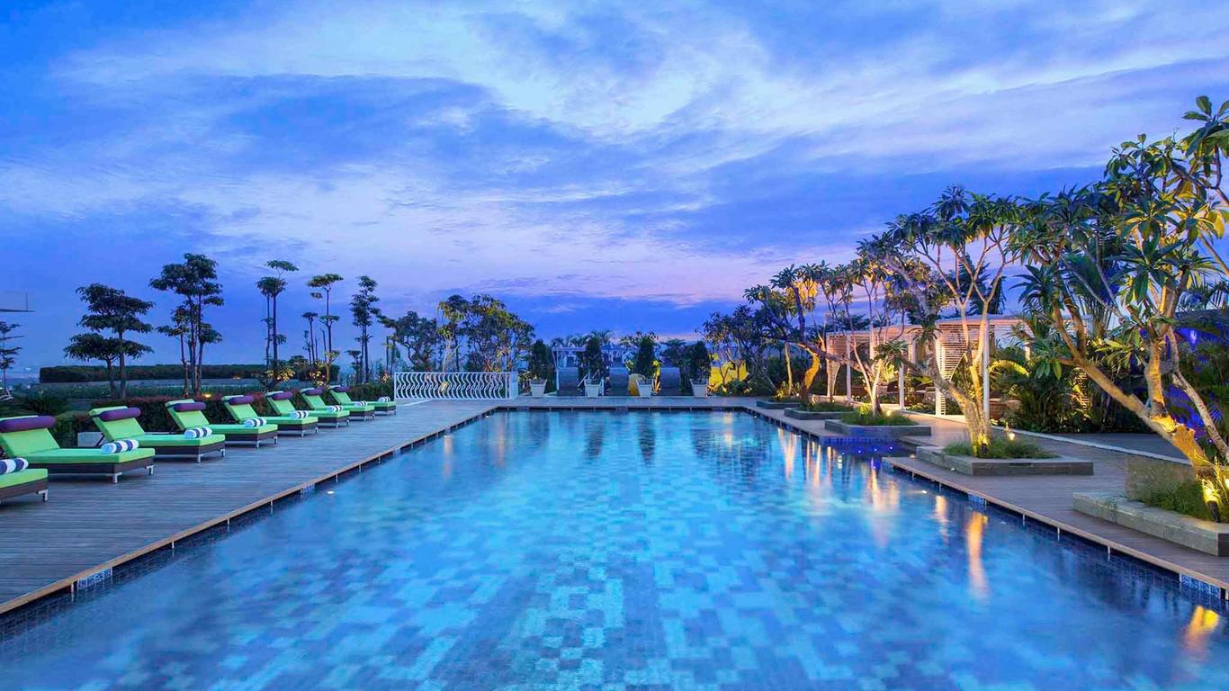 نوفوتيل تانجيرانغ