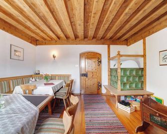 Ferienwohnungen Zwick Valarga - Burgusio - Restaurant