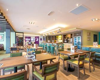 Premier Inn Lichfield City Centre - Lichfield - Restaurant