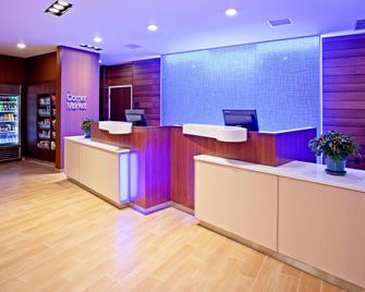 Fairfield Inn & Suites by Marriott St. Paul Northeast - Vadnais Heights - Рецепція