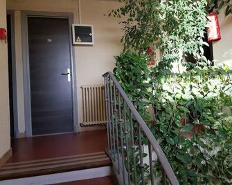 Le Chemin Neuf - Gréoux-les-Bains - Escaleras