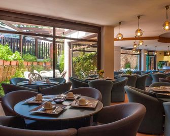 Hotel La Pergola - רומא - מסעדה