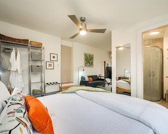 The Green Spot Studio - Boise - Habitación