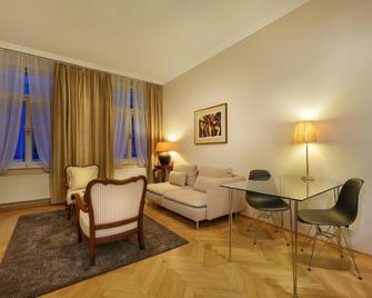 Hunger Wall Residence - Prague - Living room
