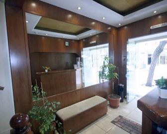 Moka Hotel - Athens - Front desk