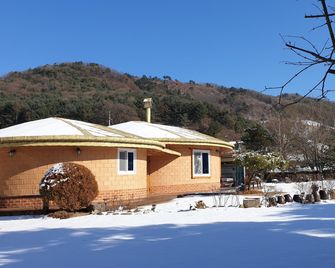 Yangpyeong Nadeul Pension - Yangpyeong-gun