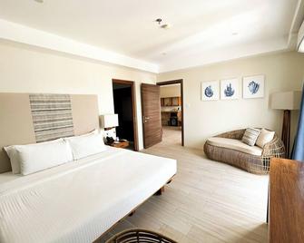 Bluewater Maribago Beach Resort - Lapu-Lapu City