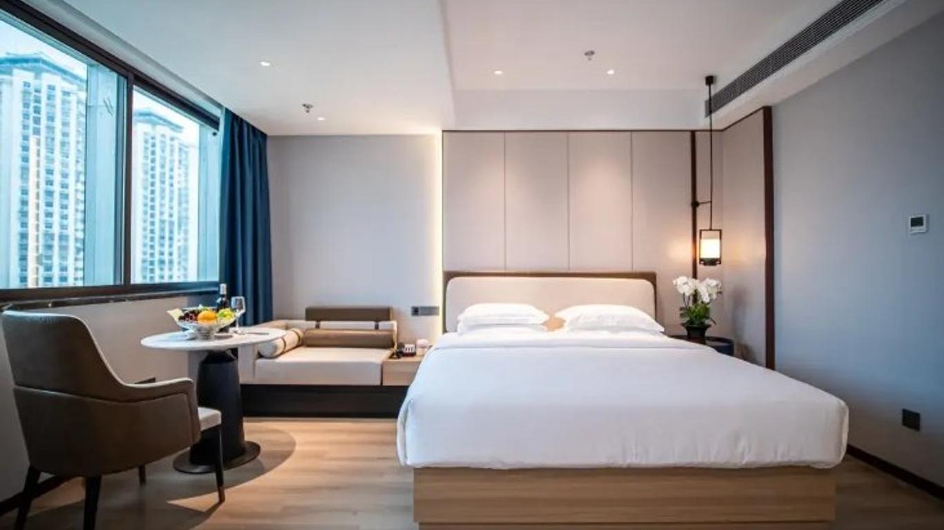 Qingneng Chutian Hotel (Shenzhen Futian Port Convention And Exhibition Center)