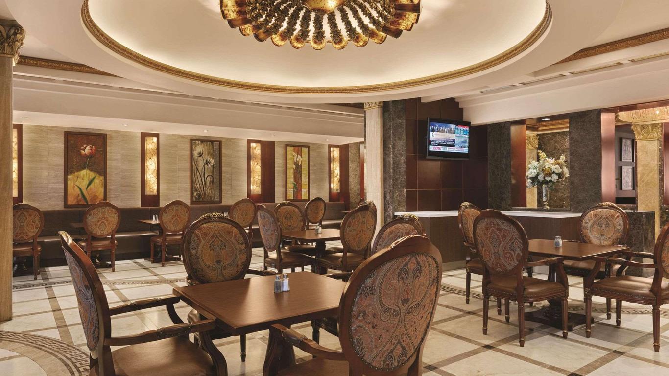 Radisson Toronto Airport West