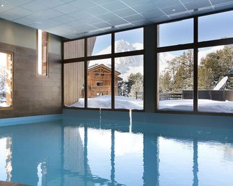 Hôtel Club MMV Altitude - Bourg-Saint-Maurice - Piscine