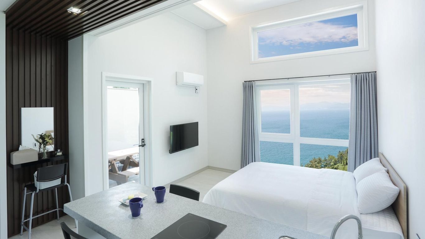 남해 어느날 펜션