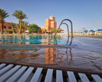 Saghro - Tinghir - Piscina