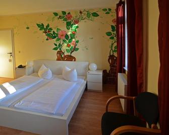 莎拉菲南別墅酒店 - 德勒斯登 - 德累斯頓 - 臥室