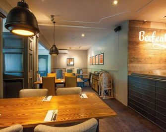 Premier Inn Telford Central - تلفورد - غرفة طعام