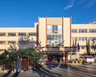 Travelodge by Wyndham Seattle By The Space Needle - סיאטל - בניין