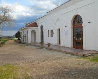 Agriturismo Tenuta Perruzzi - Leverano