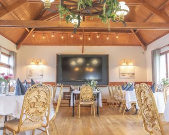 Maison D'hôte La Ferme Du Grand Air - Fiennes - Restaurante