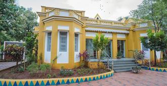 Roambay Hostels - Mysore - Building