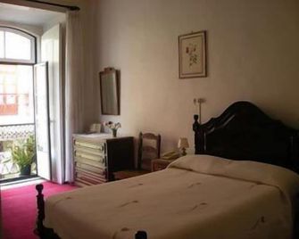 União - Guest House - Tomar - Habitación