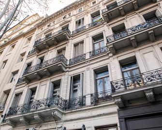 Hotel Avenida - Buenos Aires