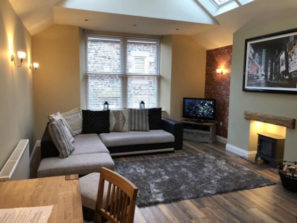 Homearms Cottage - איימאות' - סלון