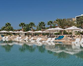 City Of Dreams Mediterranean - Limassol - Uima-allas