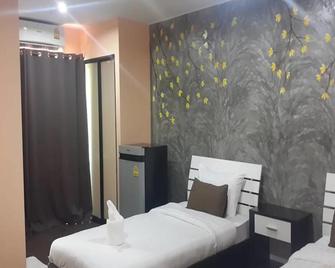 Nalin Place - Mueang Ranong - Ložnice