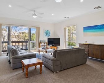 Jacks Corner - 10 Marjory Street, Normanville - Normanville - Living room