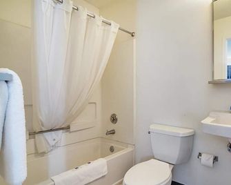 Motel 6-Fayetteville, Nc - Fort Liberty Area - Fayetteville - Badkamer