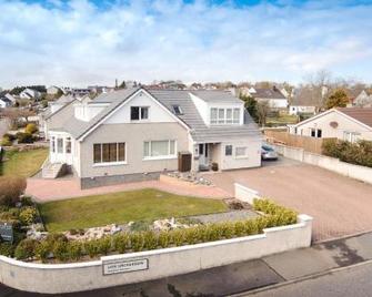 Jannel Bed & Breakfast - Stornoway - Edificio