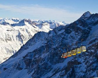 Hotel Restaurant Le Faranchin - Villar-d'Arêne